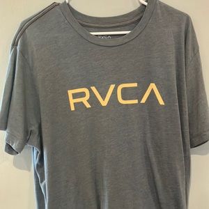 RVCA vintage shirt. Very comfortable size large-XL